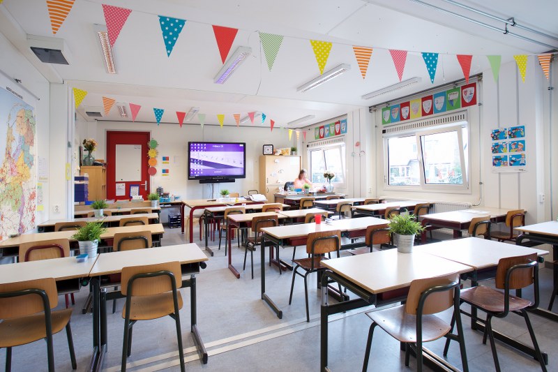 BROUWER Container als Klassenzimmer